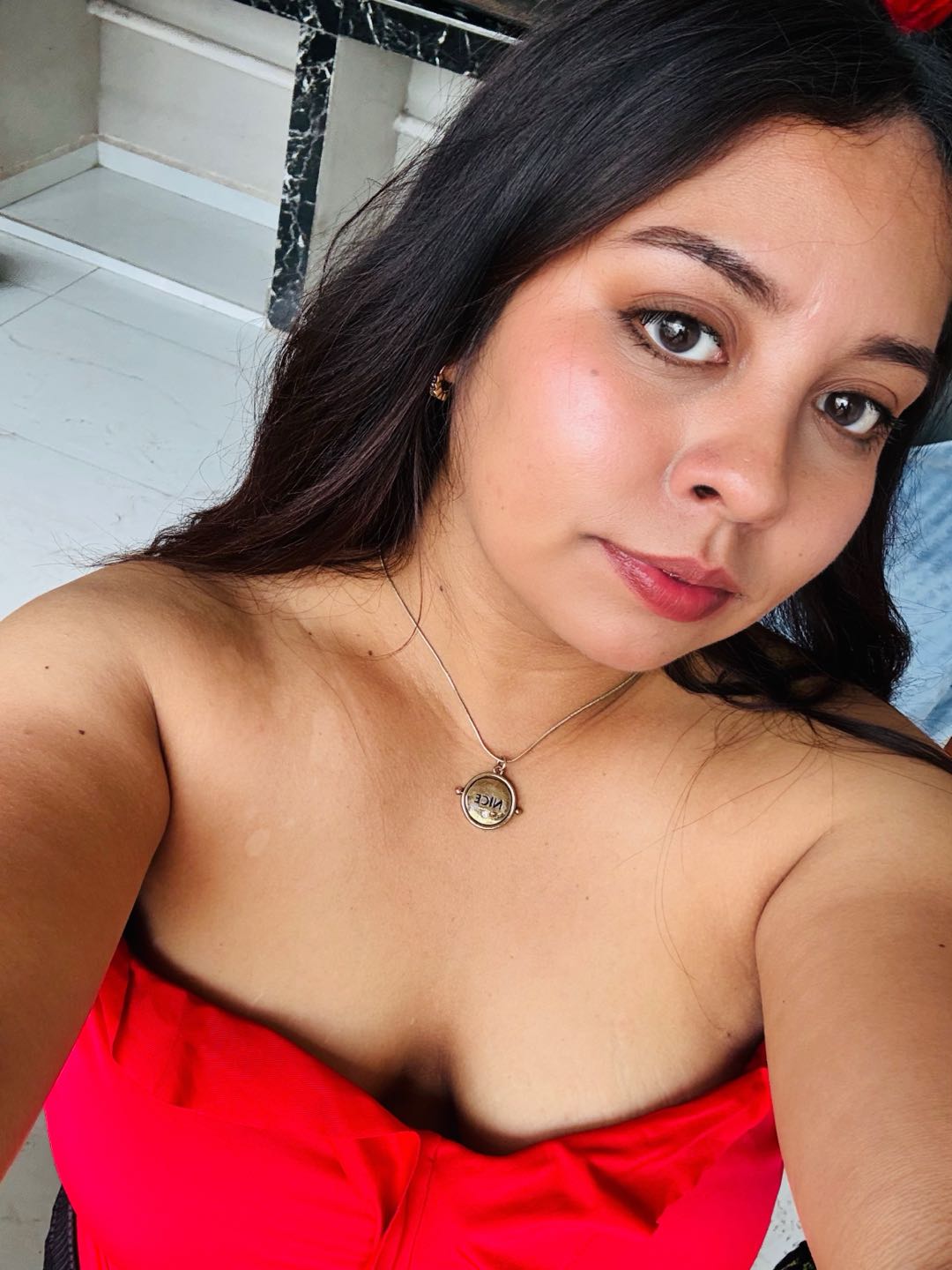 Terazi, a woman available for a private video chat on Chatta